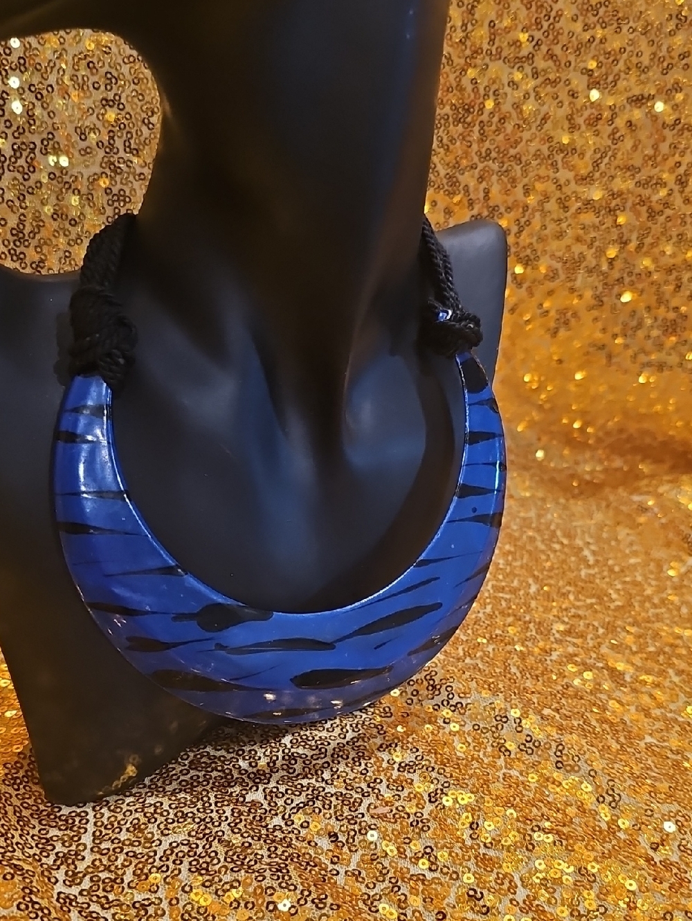 Blue And Black Necklace Zebra - Picture 3 of 5